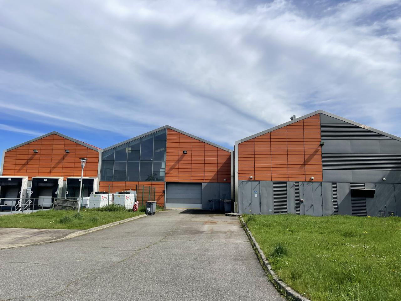 Local d'activité Toulouse 3850m² Location local d'activité Toulouse Haute-Garonne OLACT2421873 3